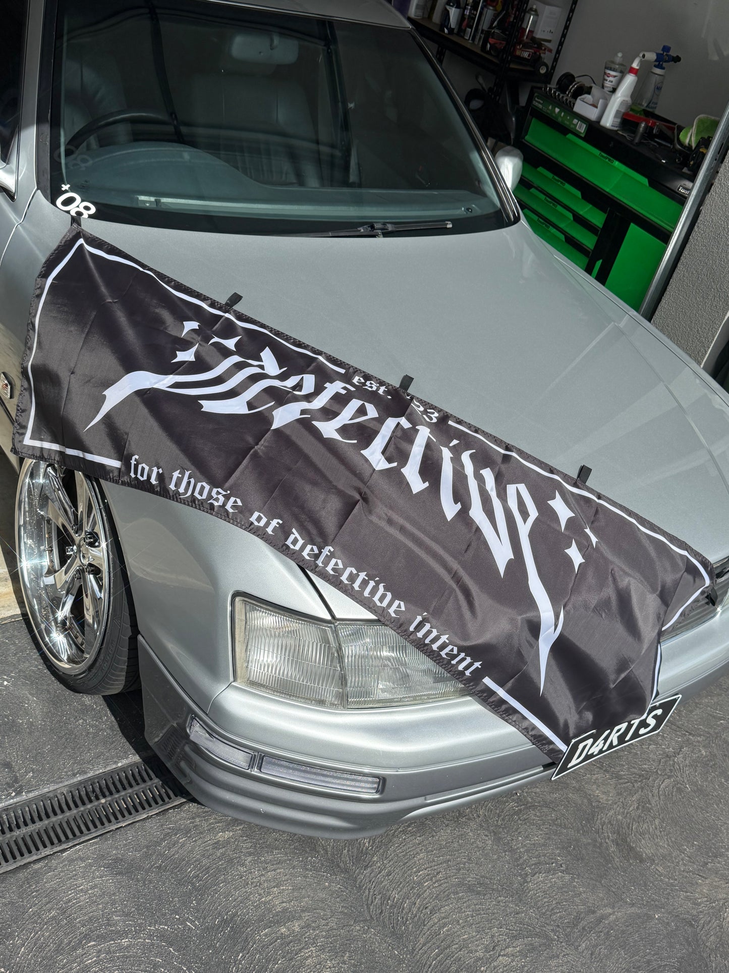 “defective” nobori flag